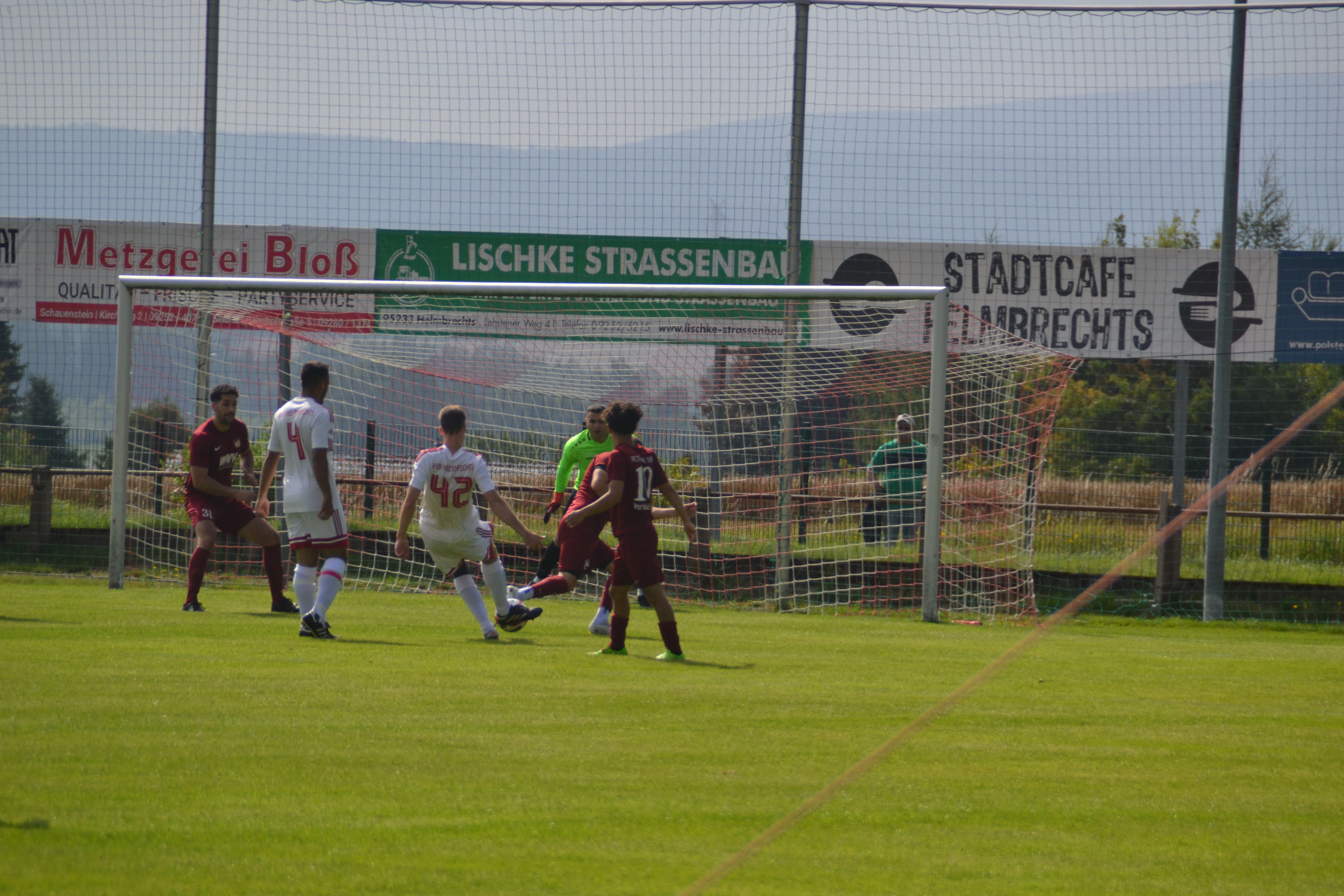 fc-türk-hof-spielszene-torschuss-sven